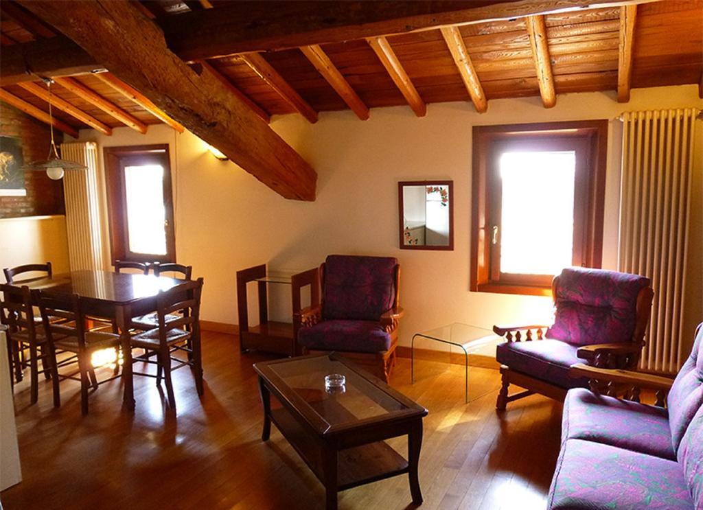 La Tomina Guest House Мирандола Стая снимка